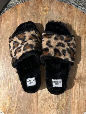 Earth Origins Leopard Print Faux Fur Slide Slippers - Black & Brown